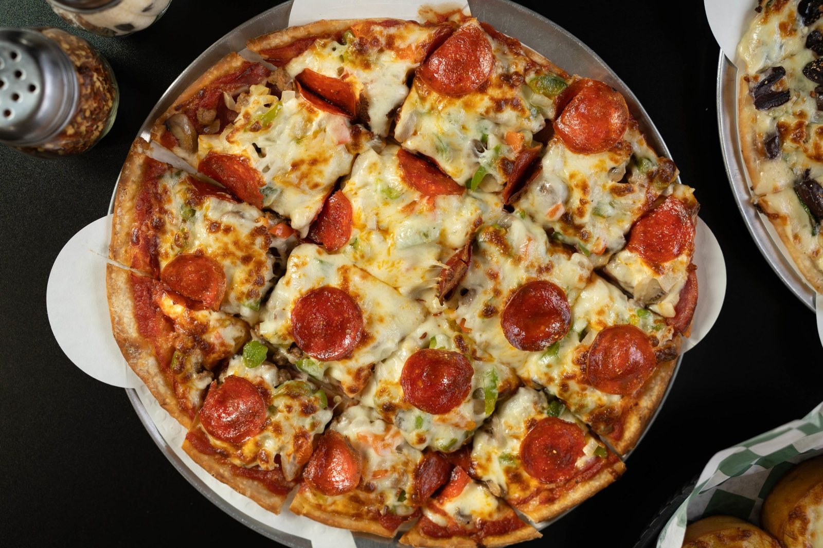 Angie's, 631 2nd Street: photo 4