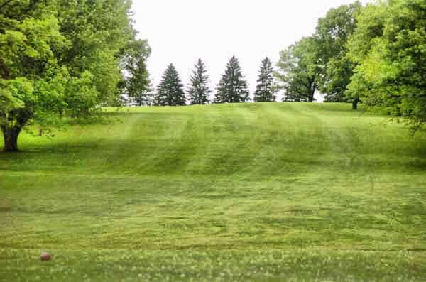 Hole 7 at Kenyon Country Club, par 4, 309 yards