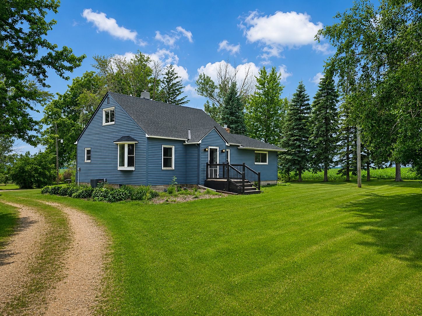5766 County Road 12 Blvd, Kenyon, MN 55946, photo 4