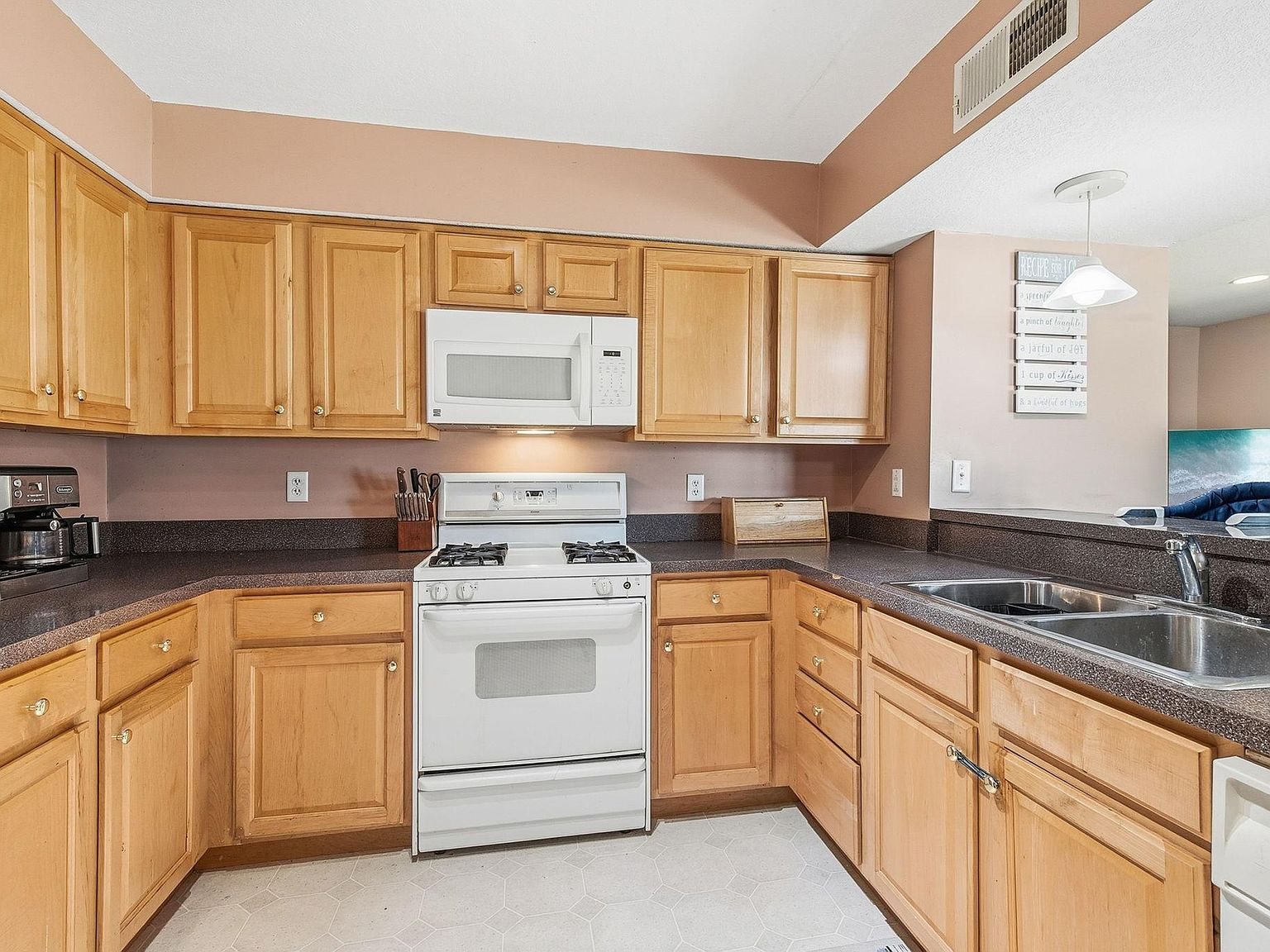 214 Trondheim Rd, Kenyon, MN 55946, photo 6